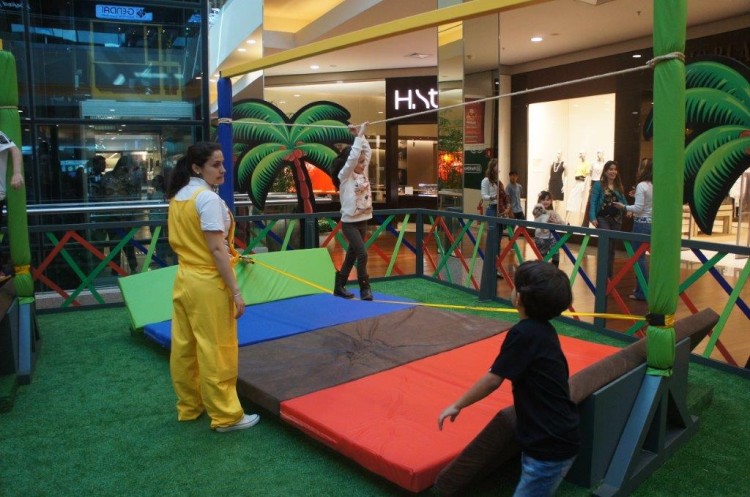 Circuito de slackline no Parkshopping São Caetano (Divulgação)